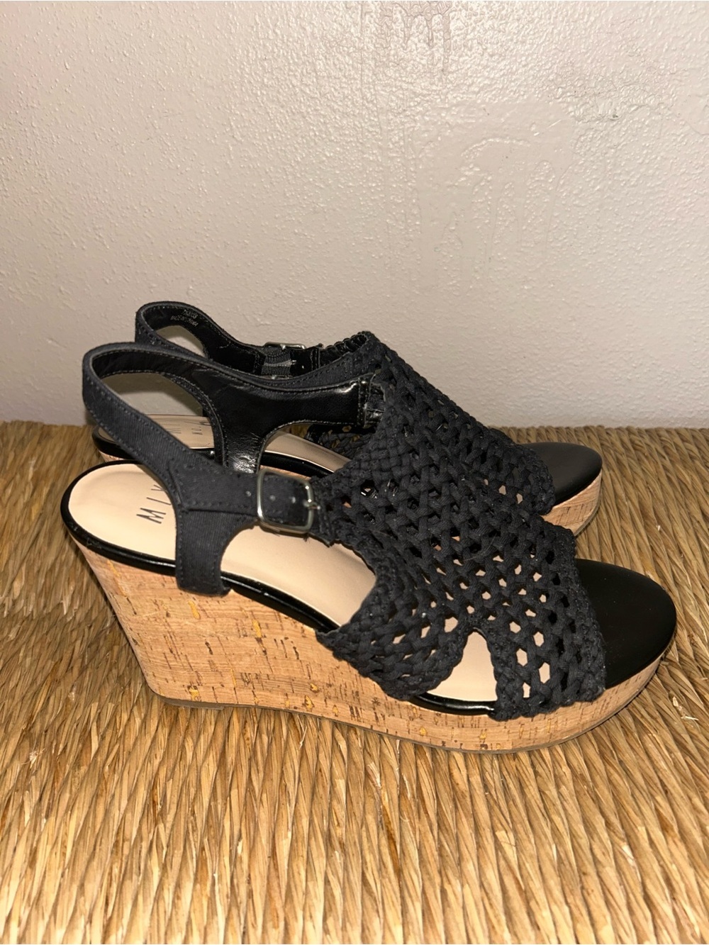Mix No. 6 Black Crochet Wedge Sandals Size 6 Cork Platform Boho Open Toe Summer